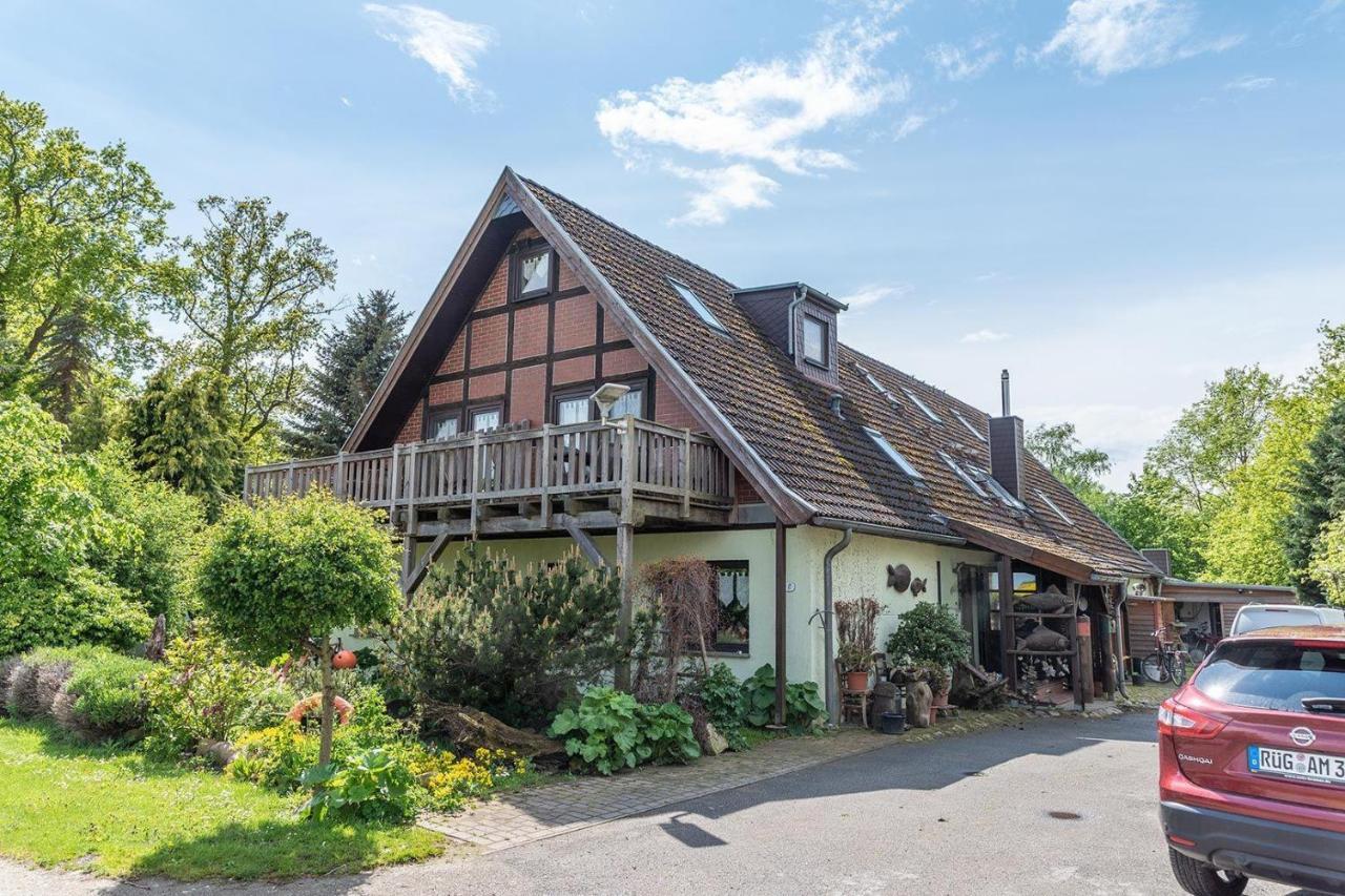 3-Raum-Fewo-Fuer-4-Personen-In-Schaprode-Auf-Ruegen-Zi5 Exterior photo